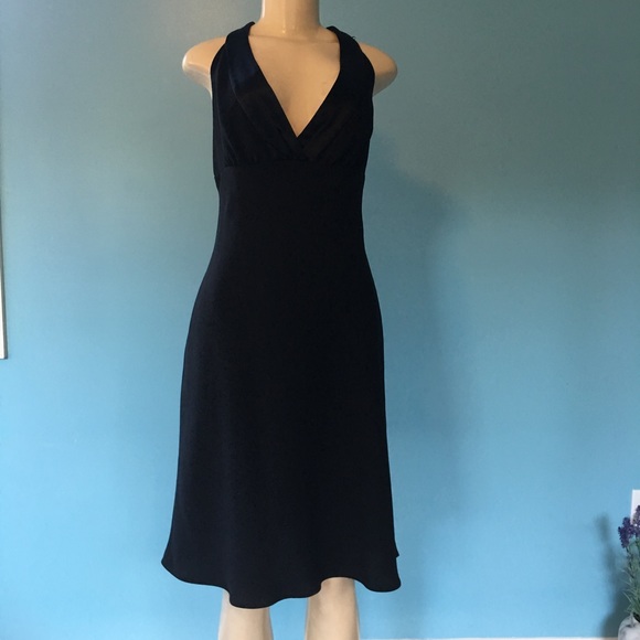 Jones New York Dresses & Skirts - 🍂Jones New York Deep V Neck Sexy Black Dress, 12